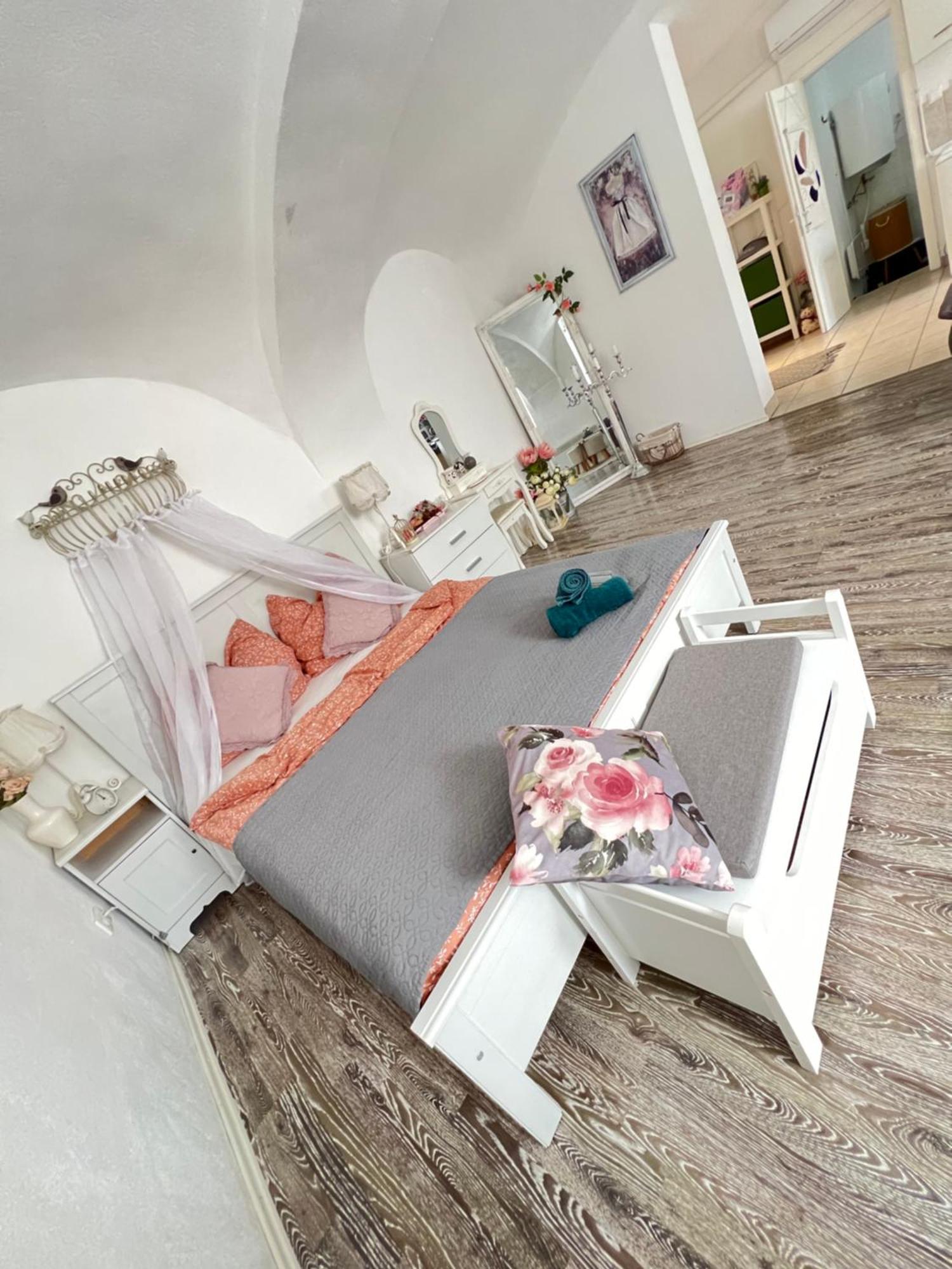 Korona Apartman Секешфехервар Экстерьер фото